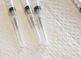 ЕС одобрил четвертую вакцину от коронавируса