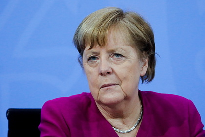 Меркель прокомментировала свое извинение за введение карантина