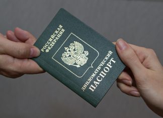 Российские дипломаты пожаловались на США из-за проблем с визами