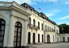 Власти Праги потребовали вернуть землю под российским посольством в Чехии