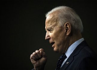 Байден решил не встречаться с Зеленским до Путина