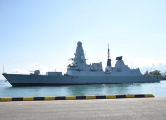 Обнаружение секретных документов о британском эсминце на остановке сочли сливом