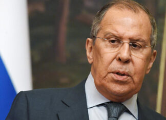 Лавров заявил о сильнейшем давлении США на РПЦ