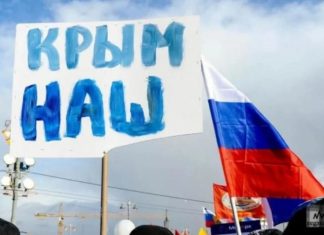 «Местные просто проклинают», — блогер рассказал о реакции жителей Крыма на действия РФ