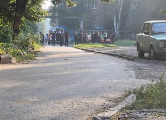 В Кривом Роге мужчина подорвал себя гранатой на глазах полиции – первые подробности