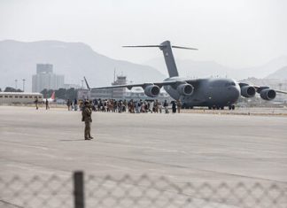 Военные США уничтожат оставшееся в Кабуле вооружение