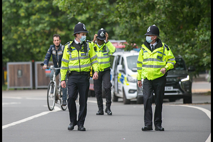 Вооруженный ножом мужчина ранил троих человек в Лондоне