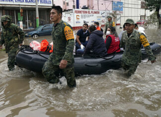 В Мексике из-за наводнения пострадали более 30 тысяч человек
