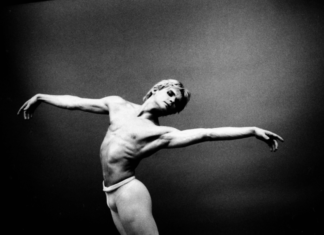 В Музее Петра Чайковского открылась выставка «Мгновение танца»