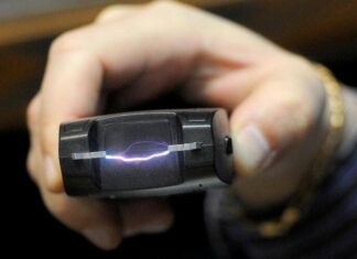 Шокер Scorpion BL 1102 Police: характеристики, преимущества