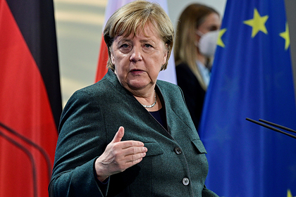 Меркель обсудила с Зеленским ситуацию в Донбассе