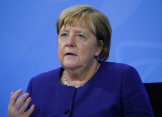 Меркель оценила публикацию переписки глав МИД Франции и Германии с Лавровым