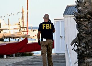 Российская правозащитная организация закрылась в США из-за расследования ФБР