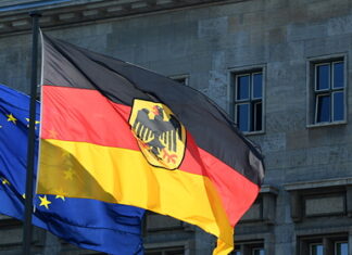 В Германии в течение дня представят коалиционный договор будущего правительства