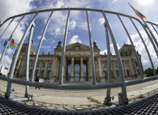 В ФРГ потребовали ввести санкции против России