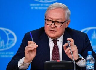 В МИД объяснили высылку американских дипломатов