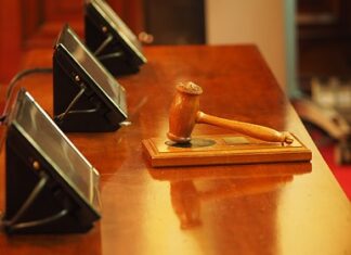 Верховный судья Греции попался на употреблении кокаина и ушел в отставку