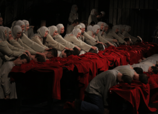 10 зимних спектаклей МАМТа