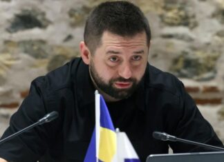 Арахамия о переговорах: РФ приняла все предложения Украины, кроме одного
