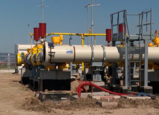 Bloomberg: Европа начинает тратить зимние запасы газа