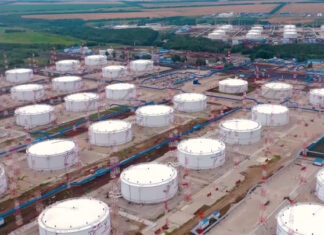 Британия молчит, Германия «заикается»