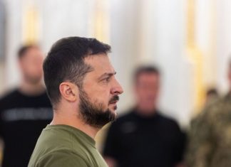 Пять глав областей официально отправлены в отставку: на сайте Зеленского появились указы