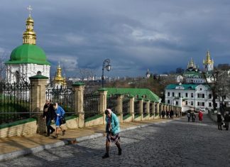 Суд принял решение по иску УПЦ МП в отношении выселения из Лавры