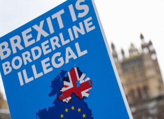 Премьер Великобритании: благодаря Brexit подешевело пиво в пабах