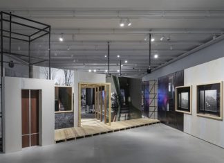 В Доме культуры «ГЭС-2» открывается выставка Сергея Сапожникова «Дом и сад»