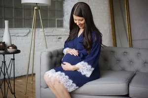 Мода для вагітних: комфорт та стиль під час вагітності