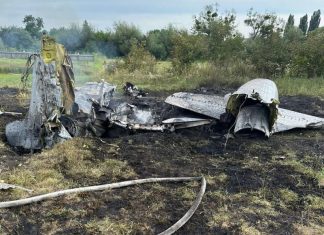 Официально: три украинских военных летчика погибли в авиакатастрофе в Житомирской области