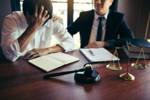 Адвокат по уголовным делам: основные аспекты и советы