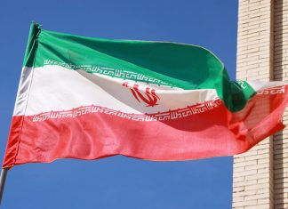 ЕС отказался снимать санкции с Ирана