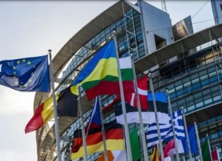 Европарламент проголосовал за предоставление Украине 50 миллиардов евро помощи