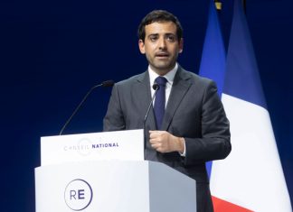 Глава МИД Франции Сежурне предрек ЕС «экономический шок» в случае победы России