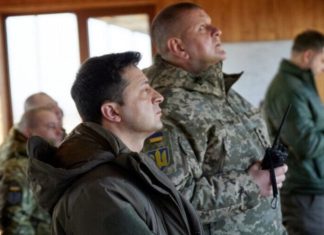 Зеленский намекнул на причину отставки Залужного