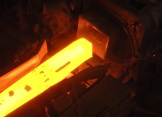 Суд взыскал 105 миллиардов с бывших владельцев ЧЭМК