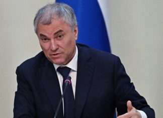 Володин: США пытаются отсрочить дефолт с помощью военных конфликтов