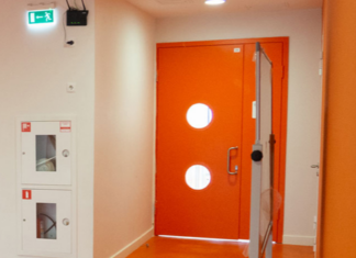 Изготовление противопожарных дверей: технологии и важные аспекты