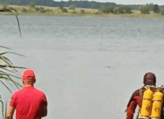 Упал с матраса в 30 метрах от берега: на Львовщине утонул 22-летний парень. Фото