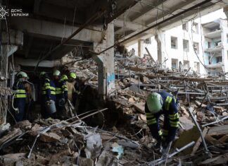 Завершена спасательная операция на месте удара по Институту связи в Полтаве: известно количество погибших