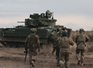 Опрос The Economist показал, сколько украинцев готовы бороться с РФ без поддержки США