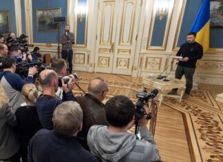 »США говорят с русскими о территориях», — Зеленский озвучил позицию Украины