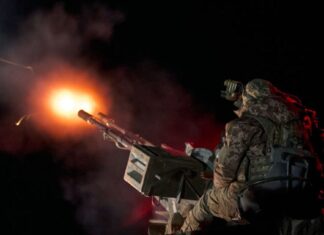 Массированная воздушная атака РФ на Украину: ВС ВСУ раскрыли, сколько удалось сбить дронов и ракет