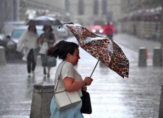 Завтра в Украине много дождей: циклон Gabriel зальет часть областей