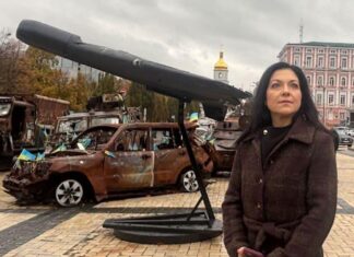 Провела час в бункере: глава Минэкономики Германии оказалась под угрозой из-за атаки РФ на Киев