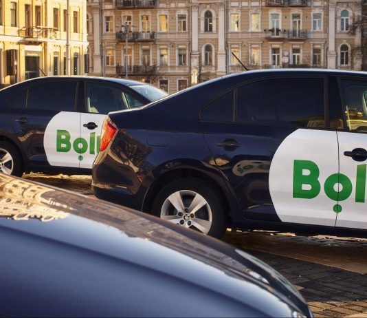 Bolt в любое время суток: возобновлена работа такси 24/7 в 28 городах Украины