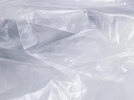 Прозрачная пленка ПВХ: свойства и применение