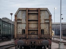 Производитель железнодорожных грузовых вагонов